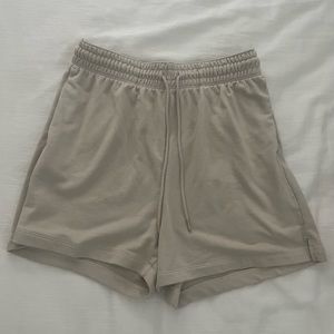 H&M lounge shorts